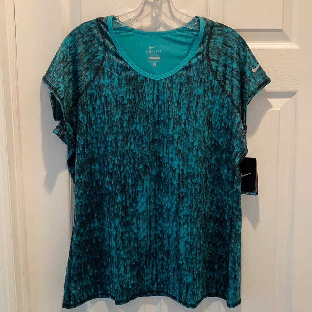 Nike Top